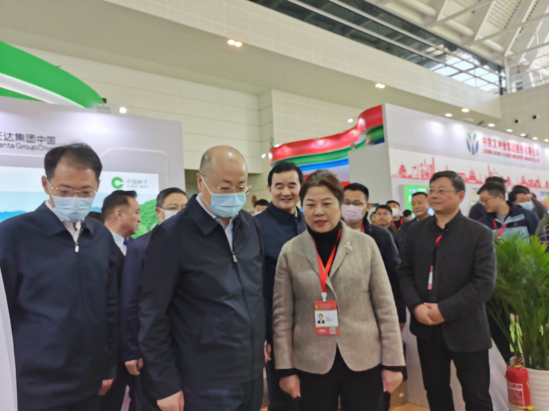 图片2(1).png 图片2(1).png